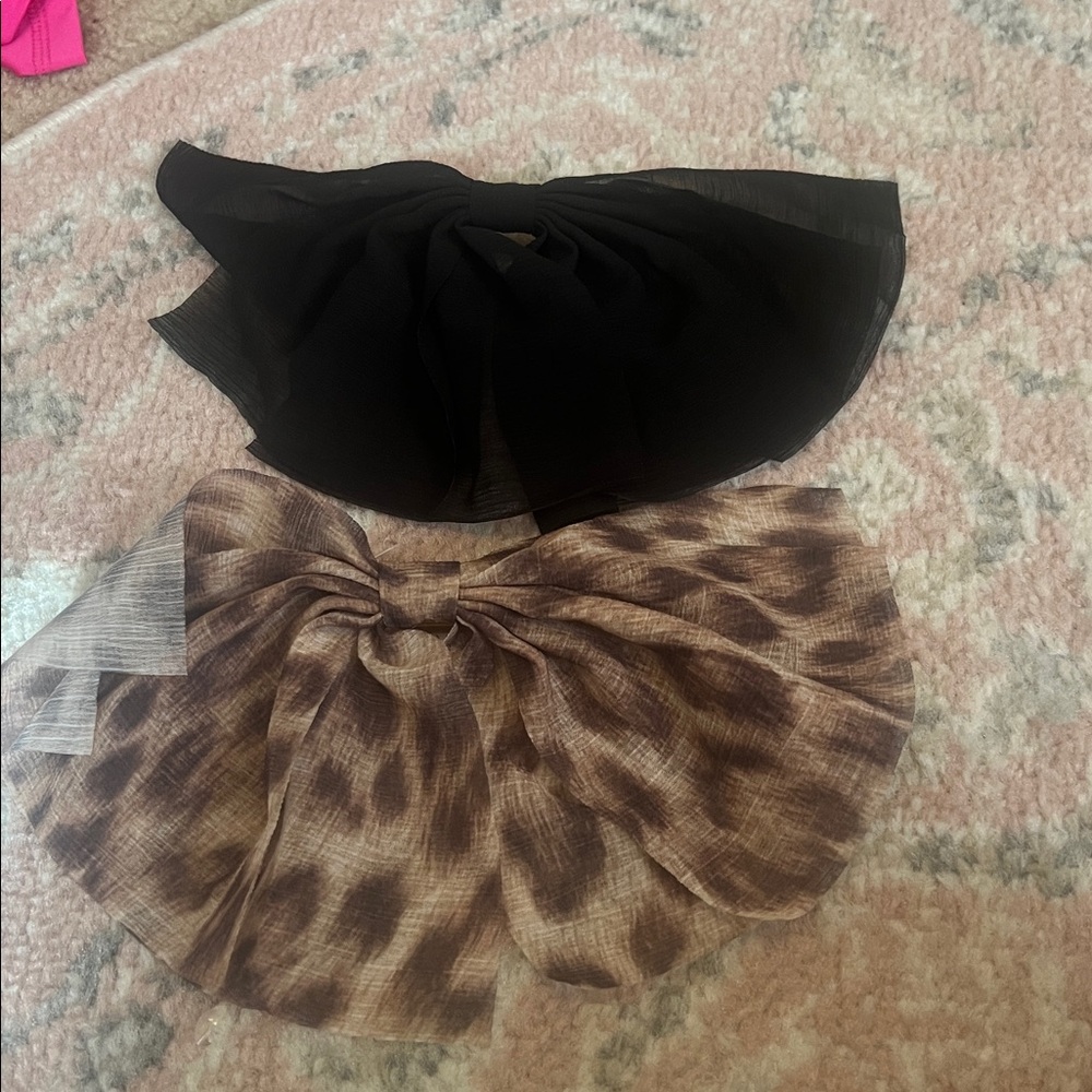 Nwt barrette bow bundle